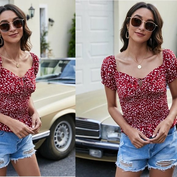 ✨ SALE NEW!! Sizes 2 or 4 Ditsy Floral Print Tie Front Shirred Peplum Top - Picture 3 of 3